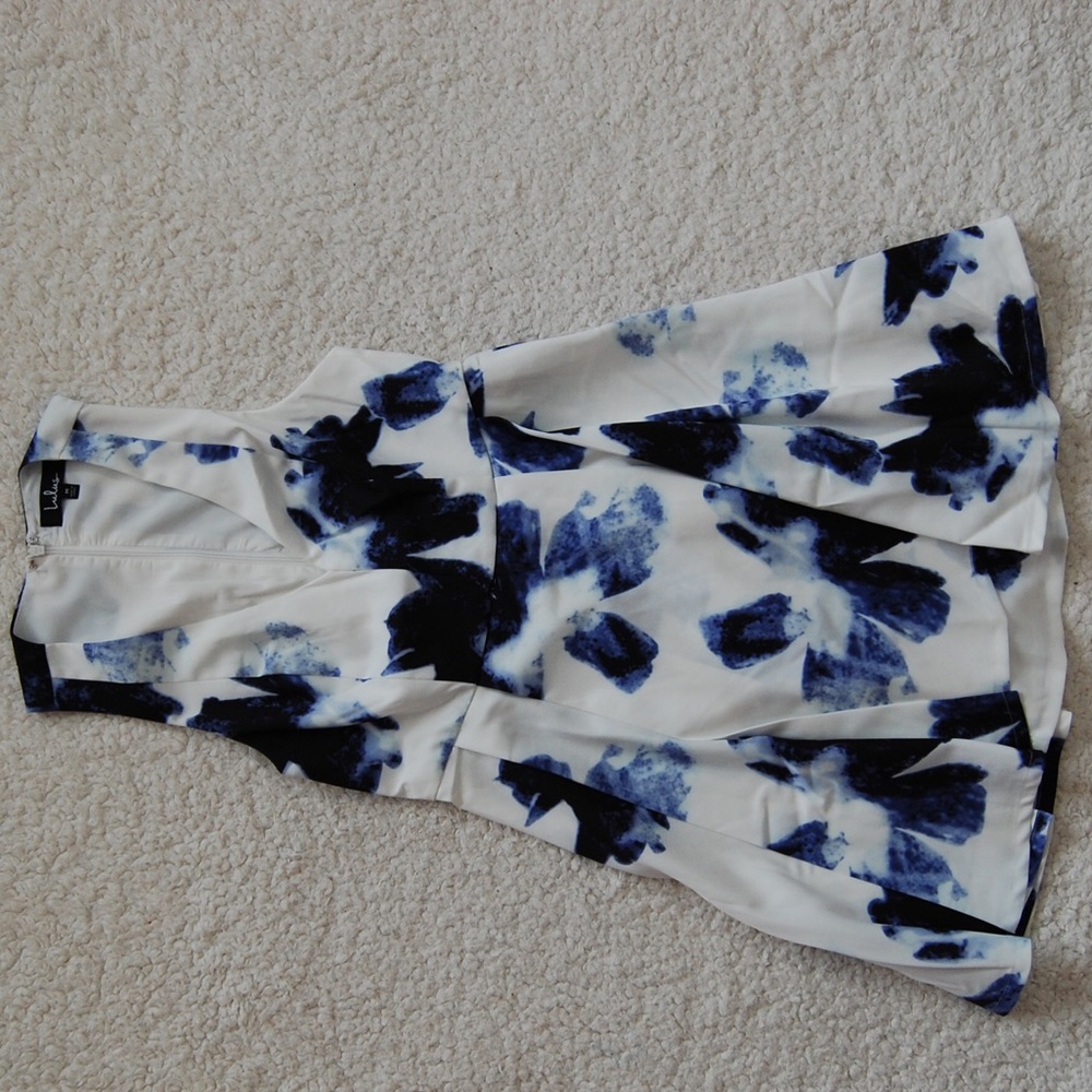 Lulus Seeing Chic Blue Ivory Print Slater Dress M - Picture 2 of 7